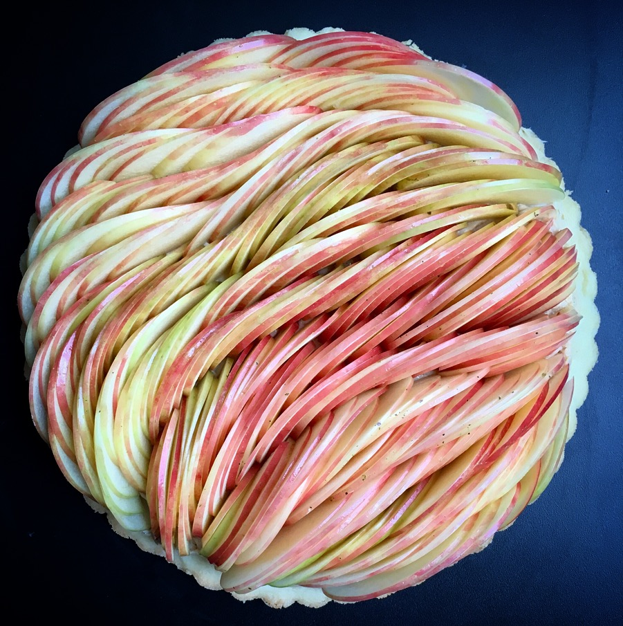 Pastel Apple Layer Tart.PNG