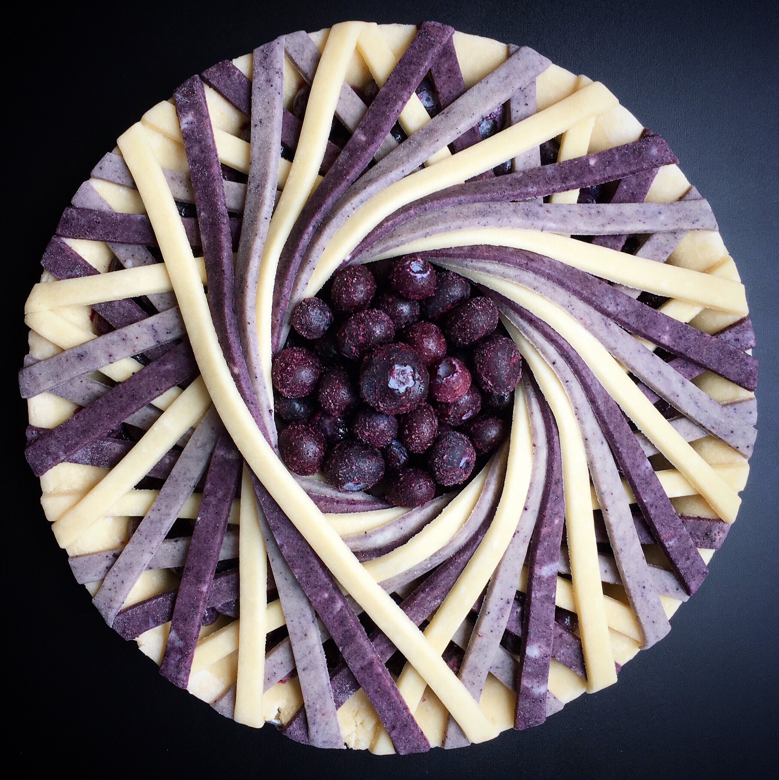 Blueberry Ombre Spoke Pie.PNG