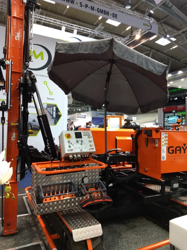 GAYK HRE 5000 SOLAR PILE DRIVER