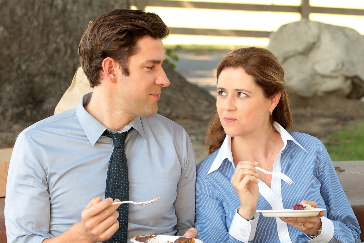 160125-stern-krasinski-office-tease_jfyih4.jpeg