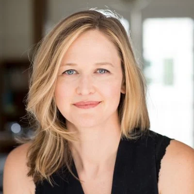 Shannon dejong headshot.jpeg