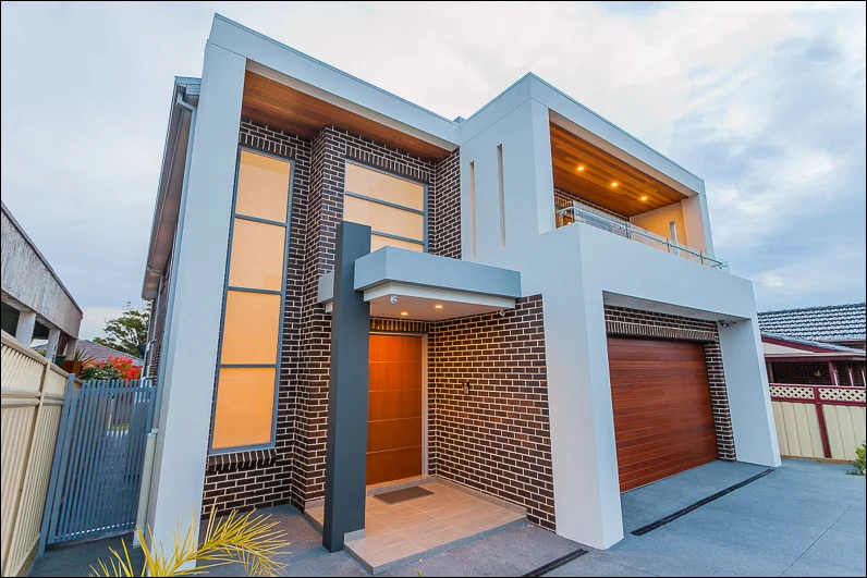 Costar 251 Carrington HV web-0022.jpg