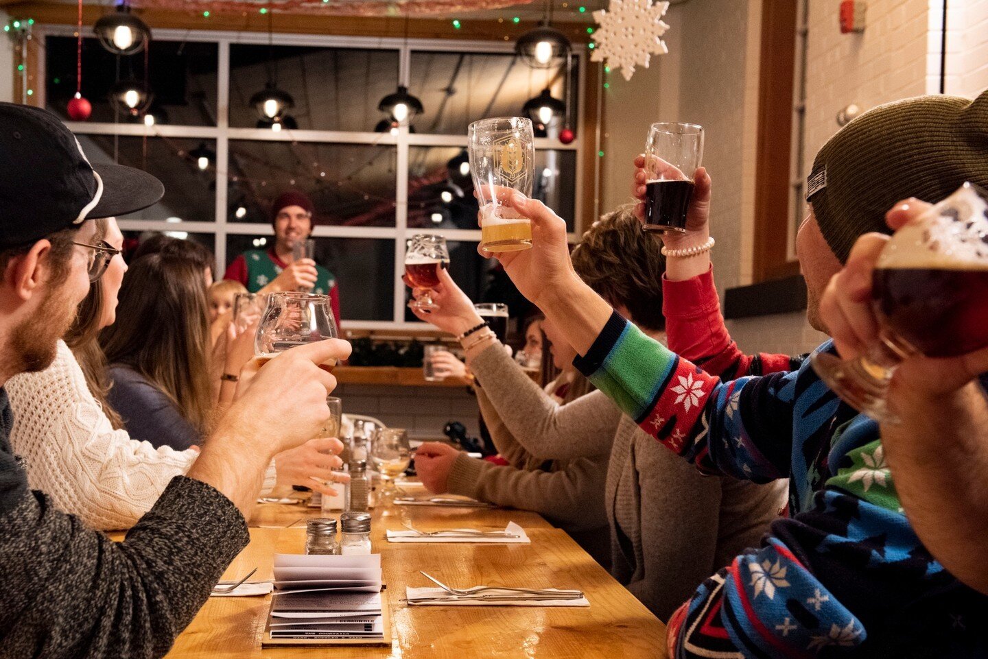 🎄Christmas parties! Book your Christmas parties! | If you're organizing your company's Christmas party, a family dinner, or drinks with friends this holiday season, we can host parties of 4 to 40.⁠
⁠
The Holidays bring people together; good food and