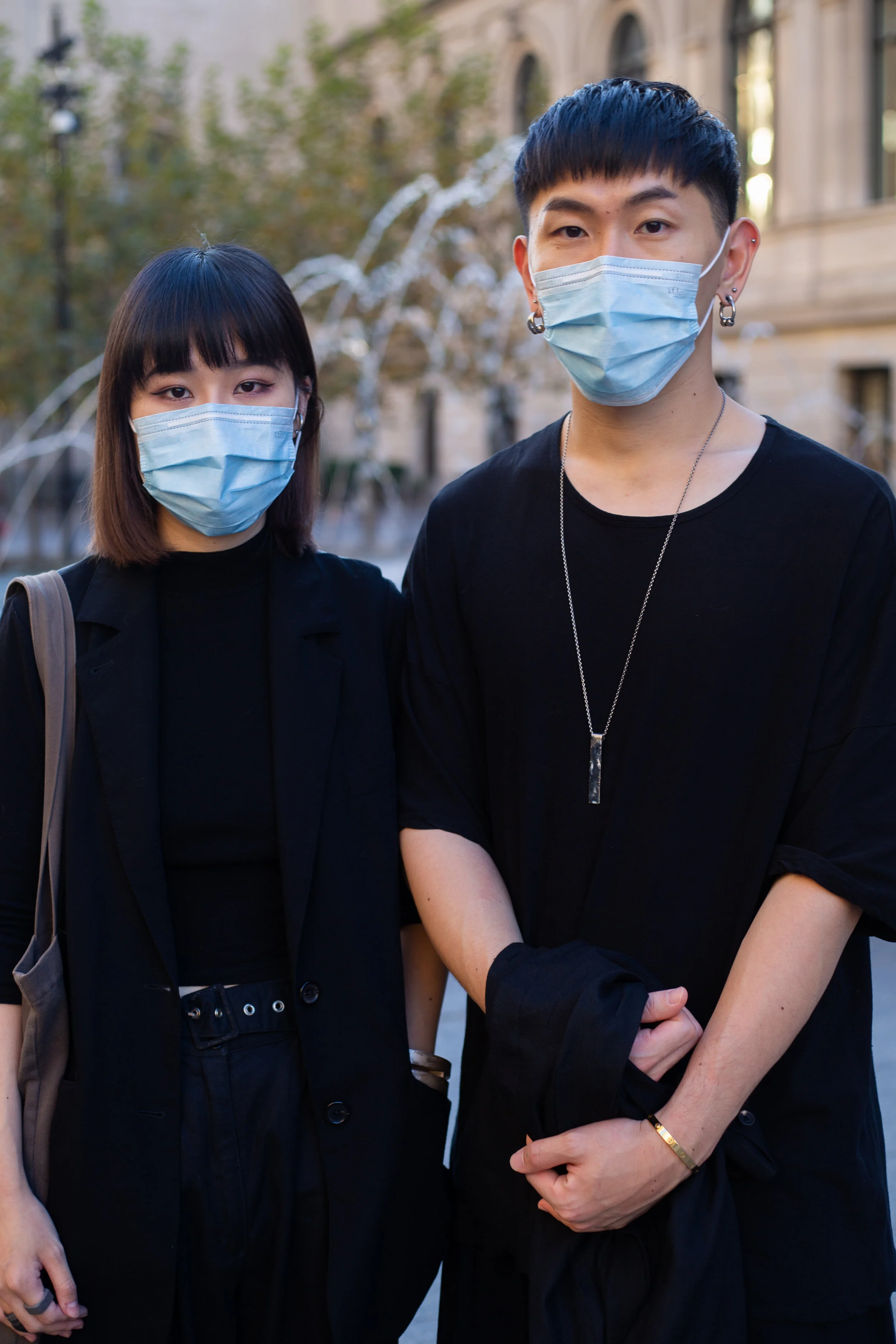 Jesse (right) and Mitchie, outside the Metropolitan Museum of Art.