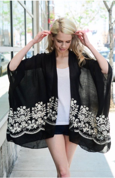 FLORAL EMROIDERED STITCH KIMONO - BLACK.jpg
