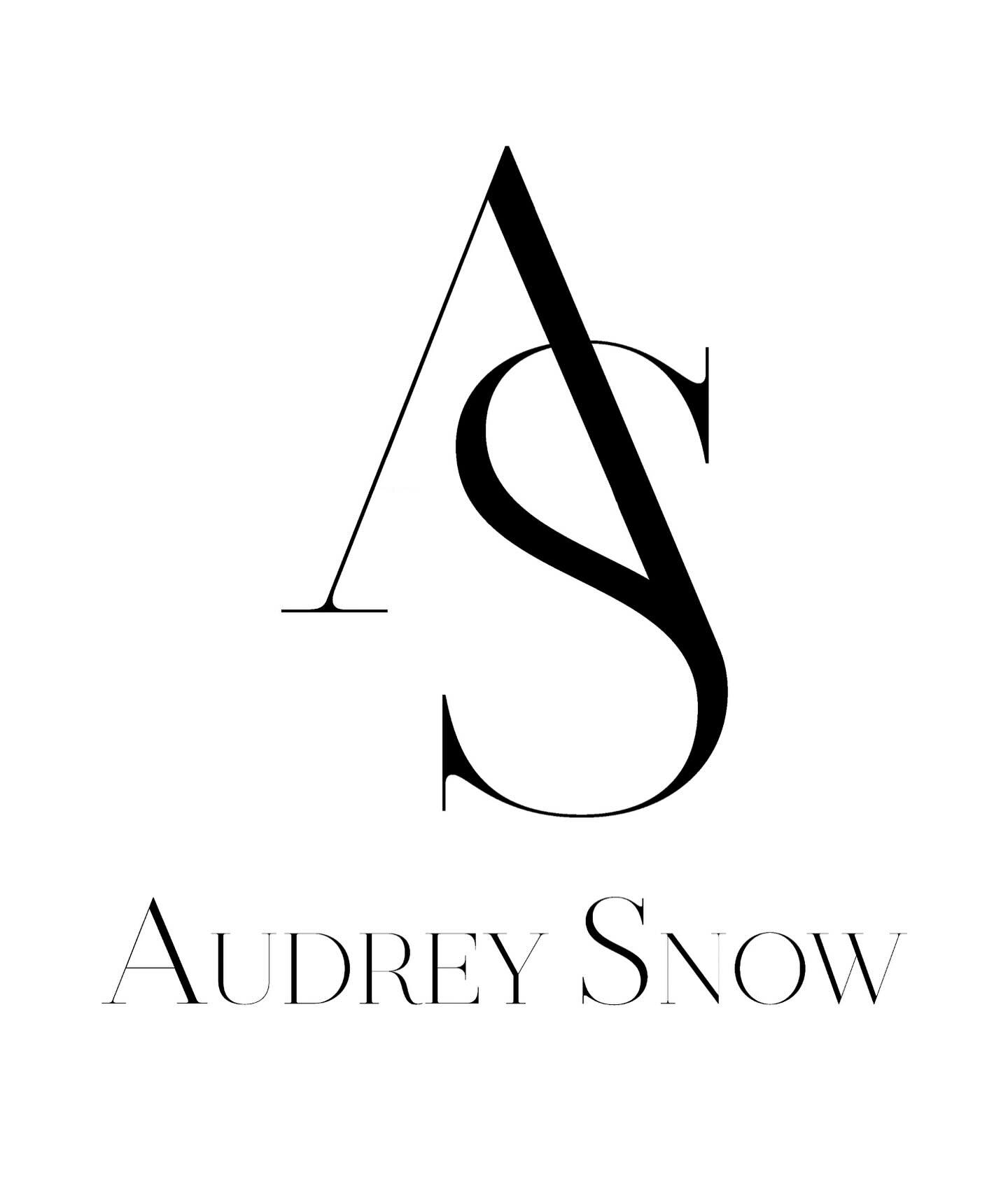 New logo design for Audrey Snow Photography. 🫶