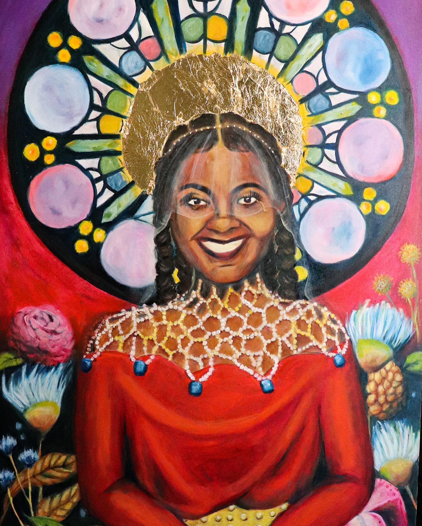 LAS DIVINAS 1/3 

A mother of many
grows hearts by hand. 
Just like blossoms from soil
She tends to and mends slowly 
With roots in the word she sees and does what is told.
Uprooted from home but 
planted firm in faith&hellip; 
feels like integrity.
