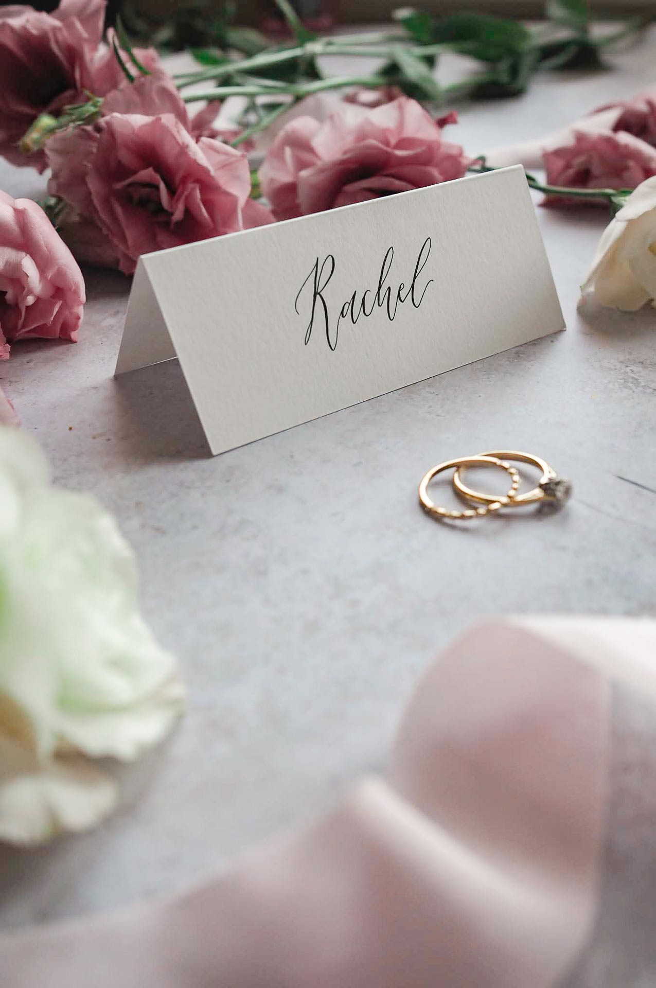 modern-calligraphy-smooth-place-card-white.jpg