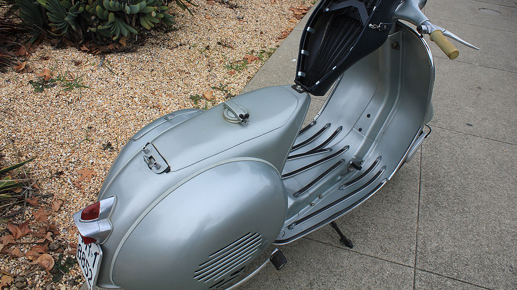 I-116_Vespa_GSVS3_15.jpg