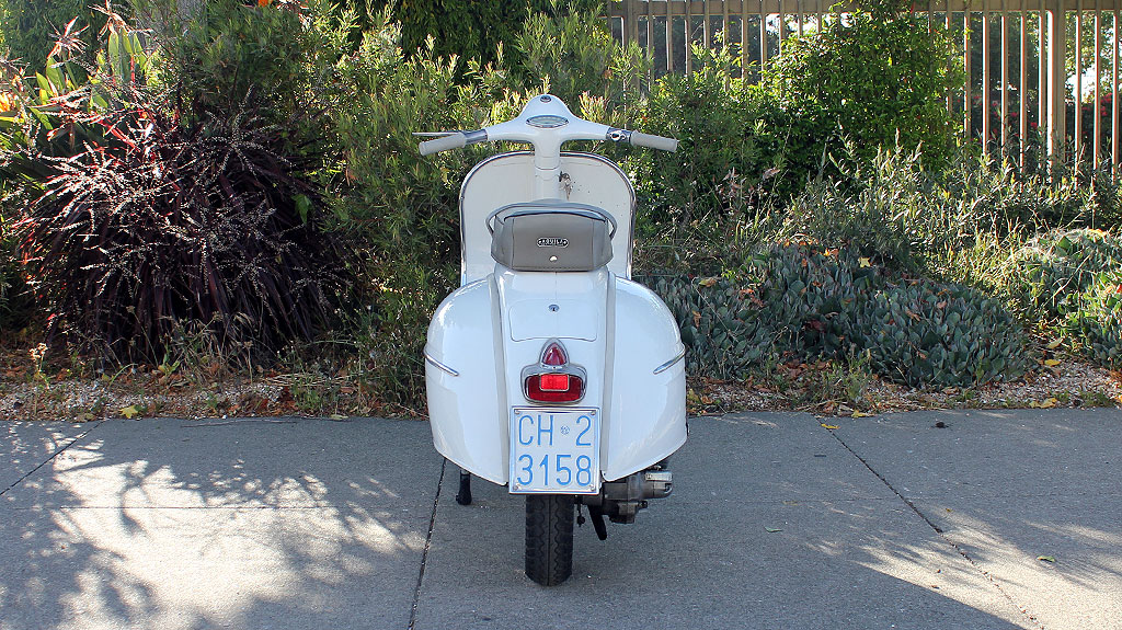 IC-225_1962_Vespa_GS160-2.jpg