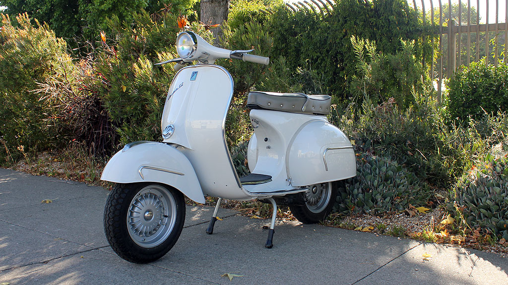 IC-225_1962_Vespa_GS160-8.jpg