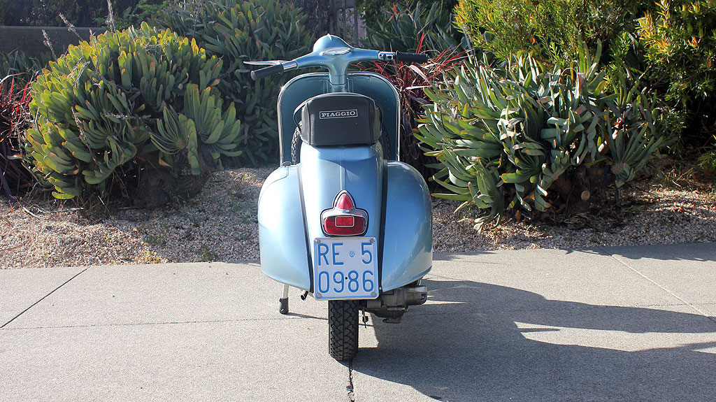 BM227_1961_Vespa_VBB_1.jpg