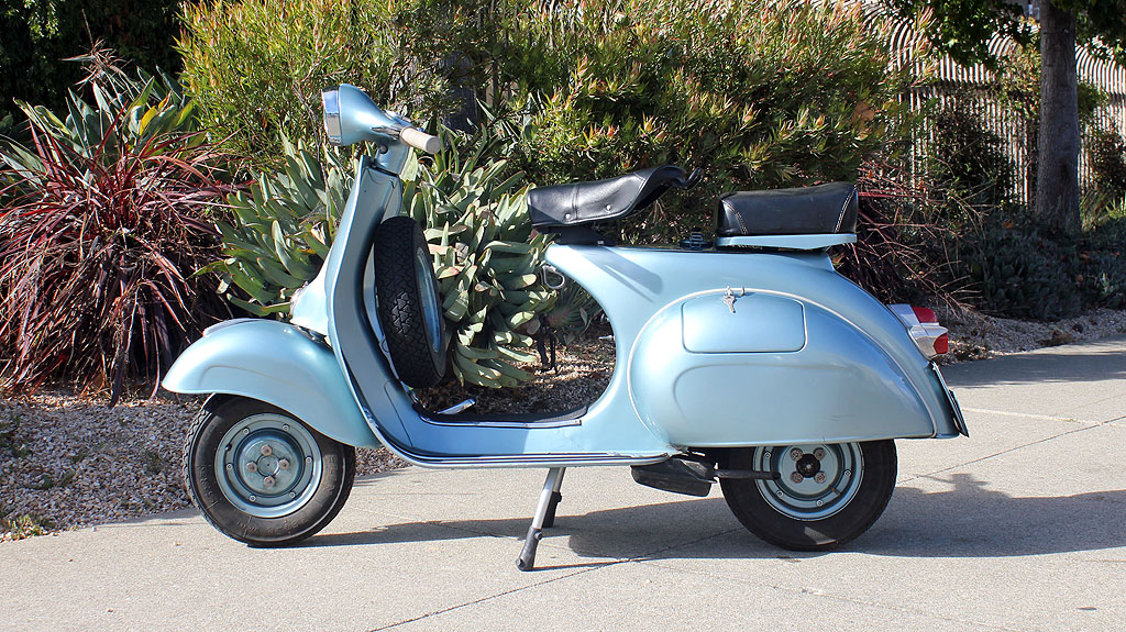BM251_1961_Vespa_VBB_3.jpg