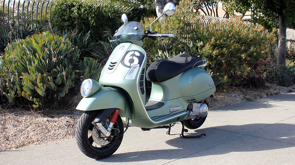 BM230_Vespa_6_Giorni_4.jpg