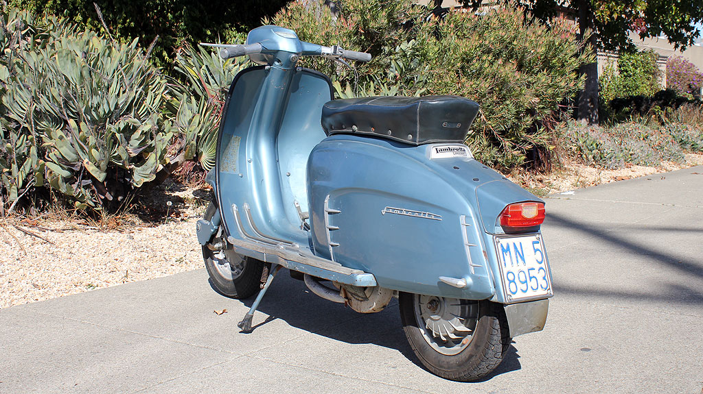 L-69_1966_Lambretta_125Special_2.jpg