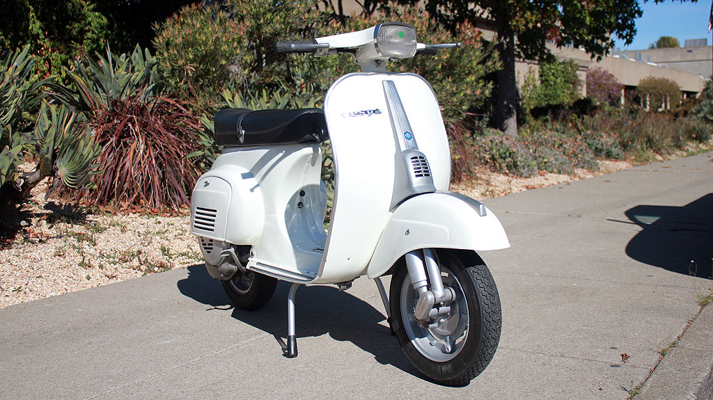 IC-209_1986_Vespa_50_5.jpg