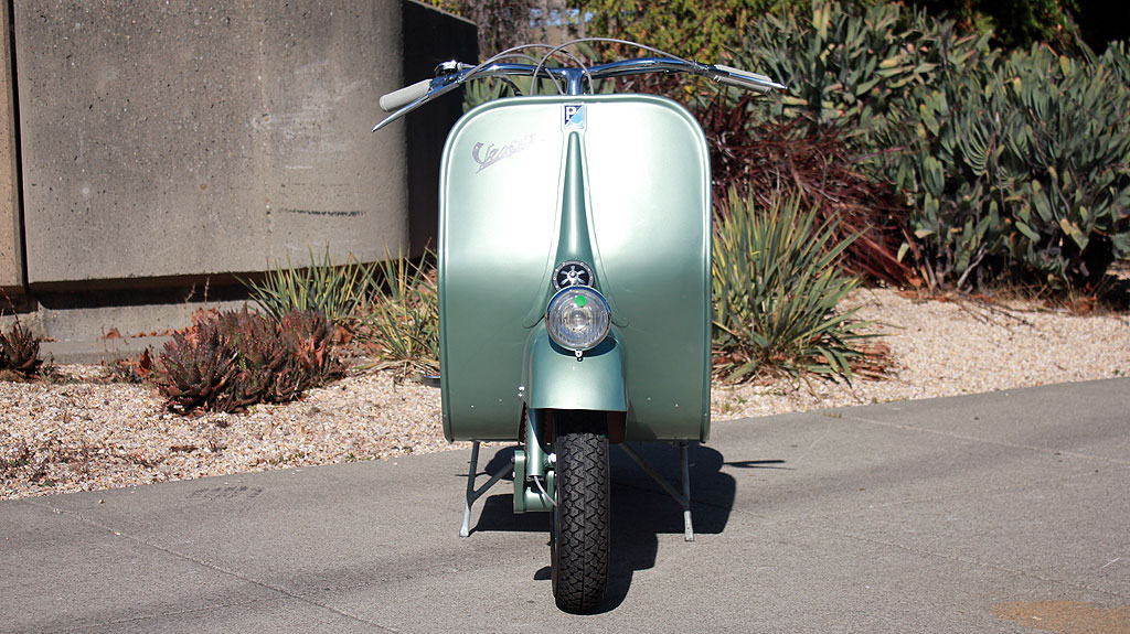 IC-145_1951_Vespa_Rod_3.jpg