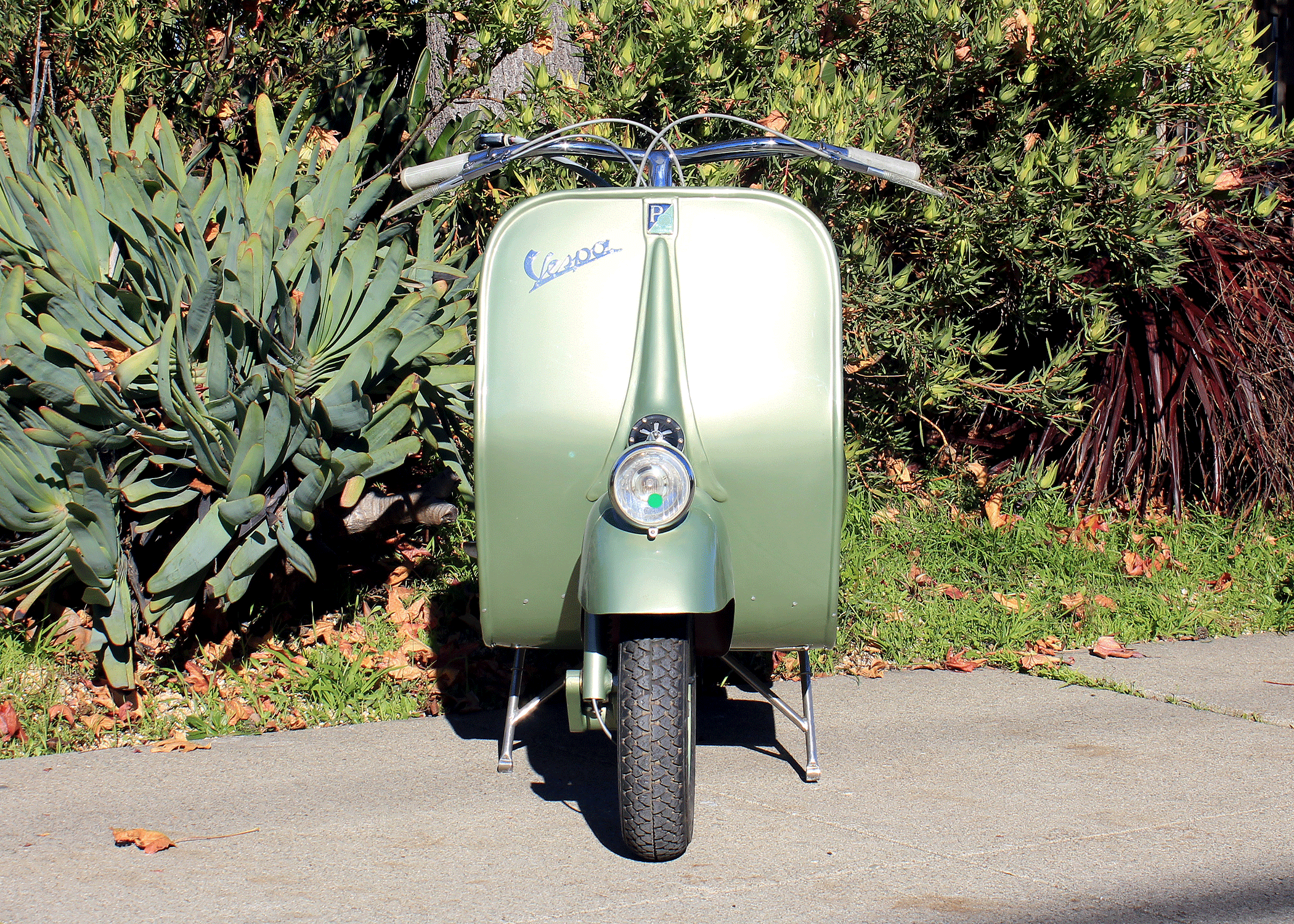 C-159_1950_Vespa_Faro_Basso-3.gif