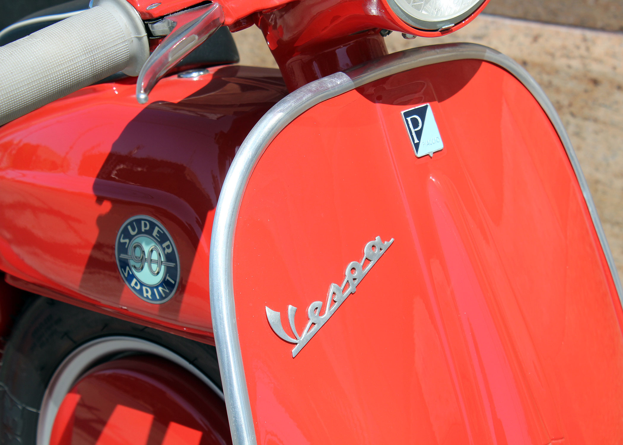 BM261_Vespa_90SS_7.jpg