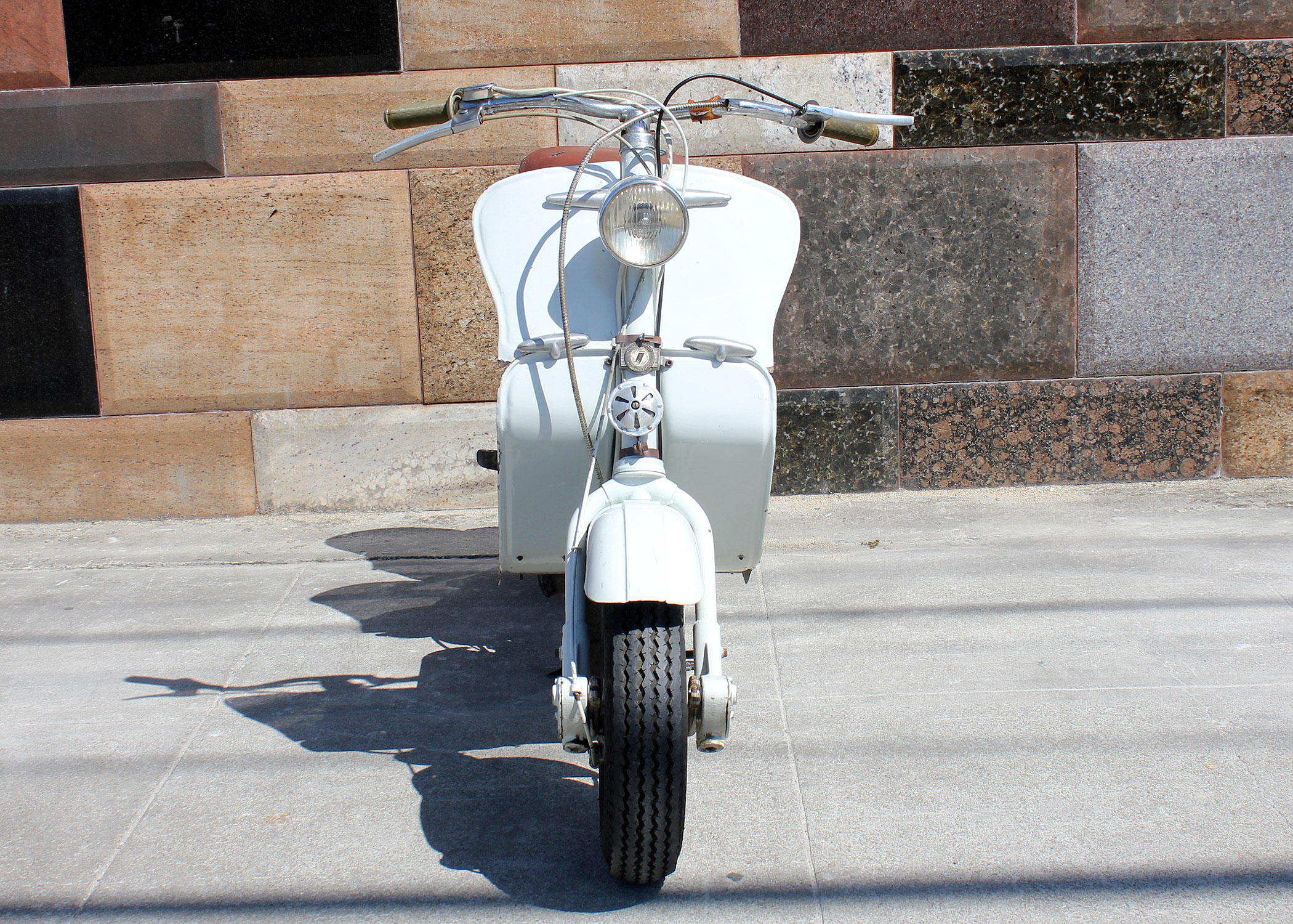 L76_Lambretta_D_6.jpg