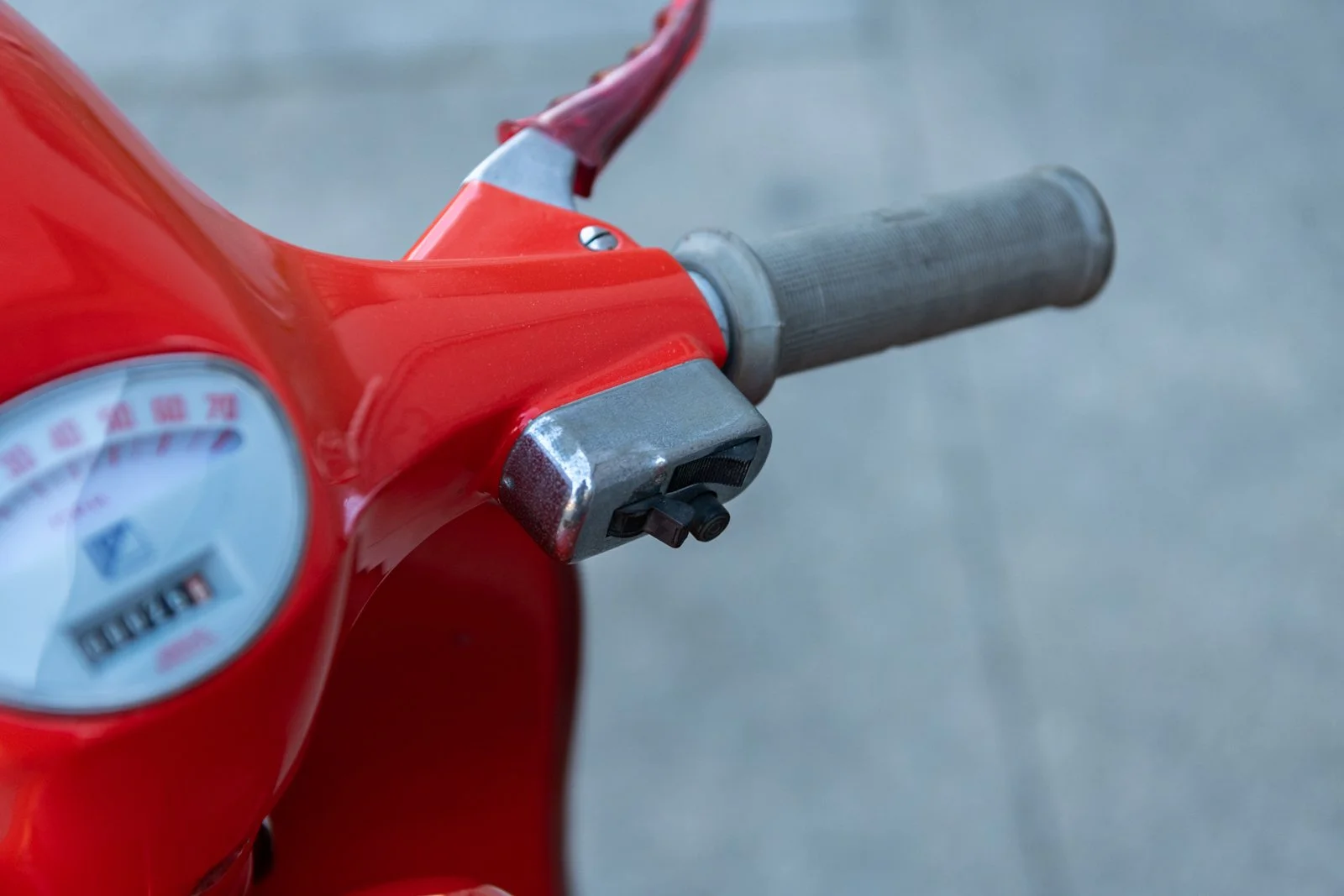 1965 Vespa 90SS (BM 353) - RED_Sharplite_1600px-20.jpg