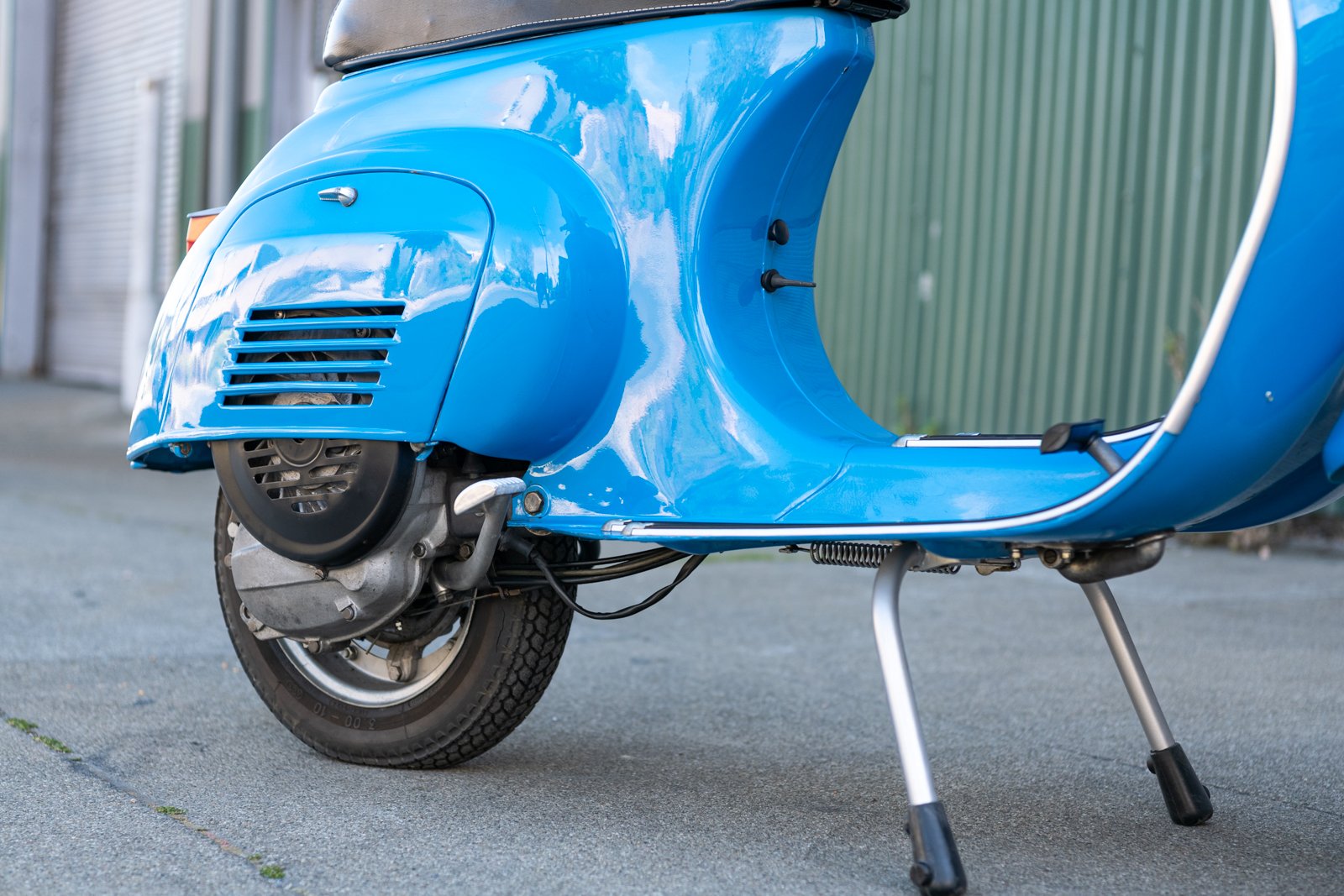 1980 Vespa 50 (IC-212) - BLUE_Sharplite_1600px-47.jpg