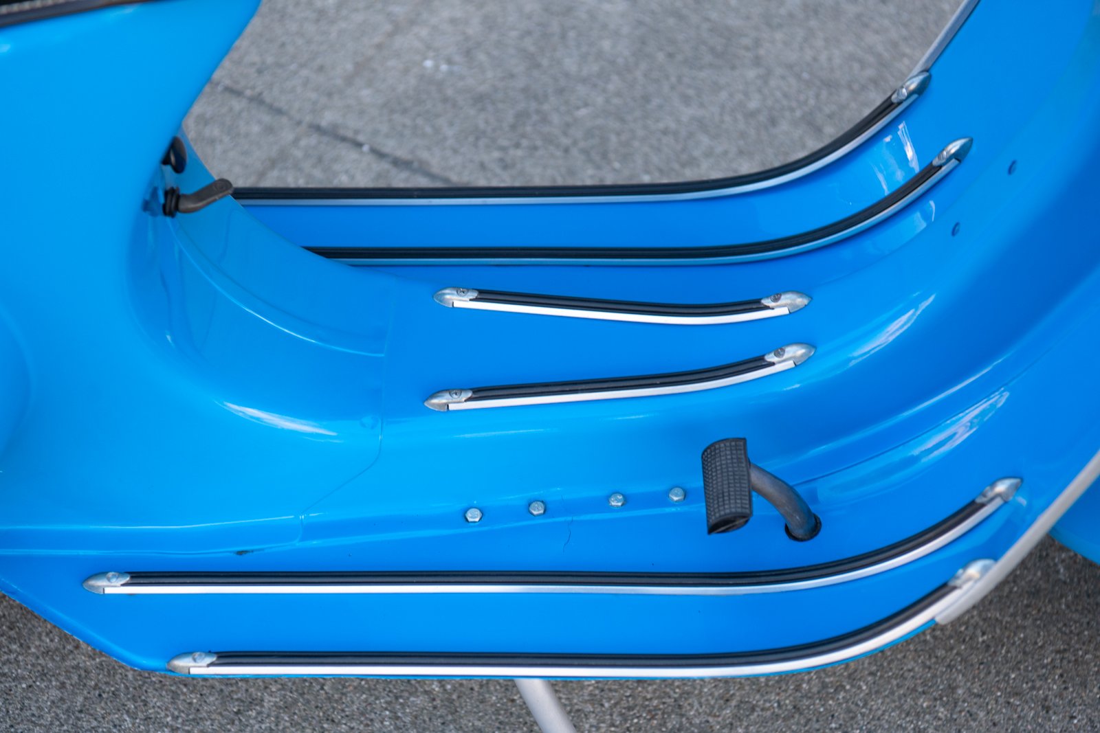 1980 Vespa 50 (IC-212) - BLUE_Sharplite_1600px-49.jpg