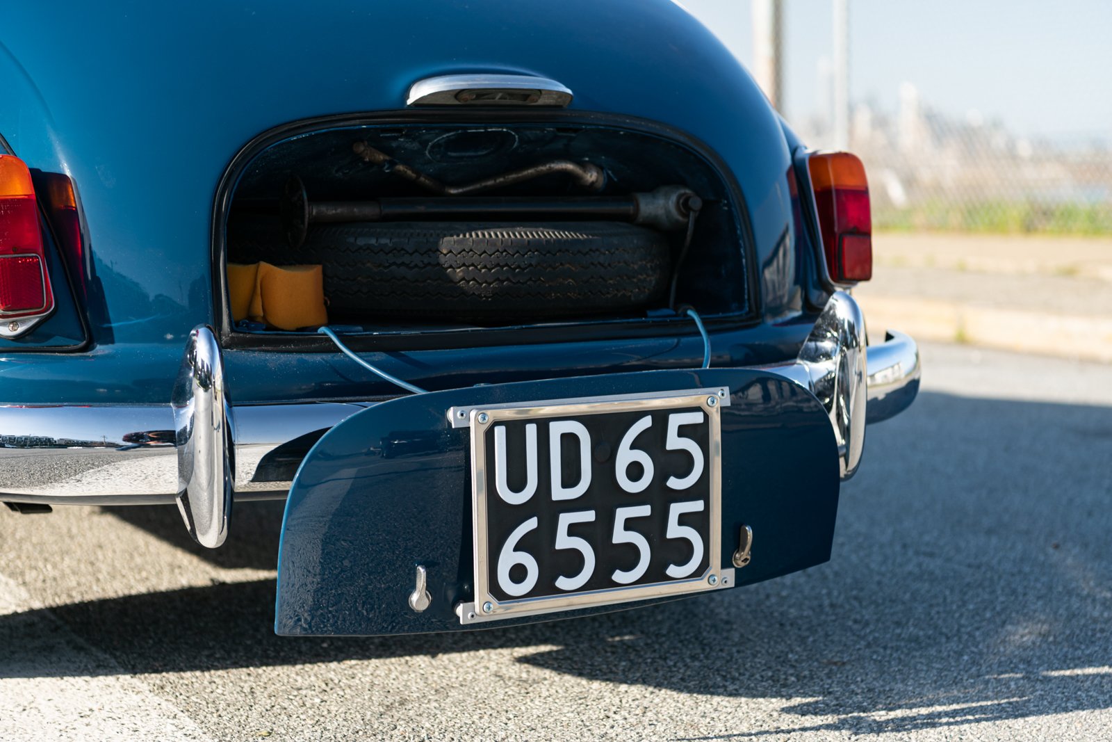 D245 - 1949 FIAT Topolino 500CC - Blue - 1600px-24.jpg