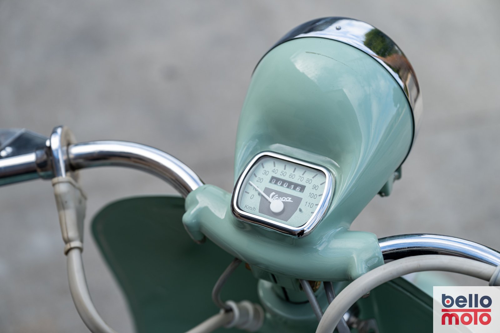 Bello Moto_BM402 1954 Vespa ACMA_Sharplite_1600px-40.jpg