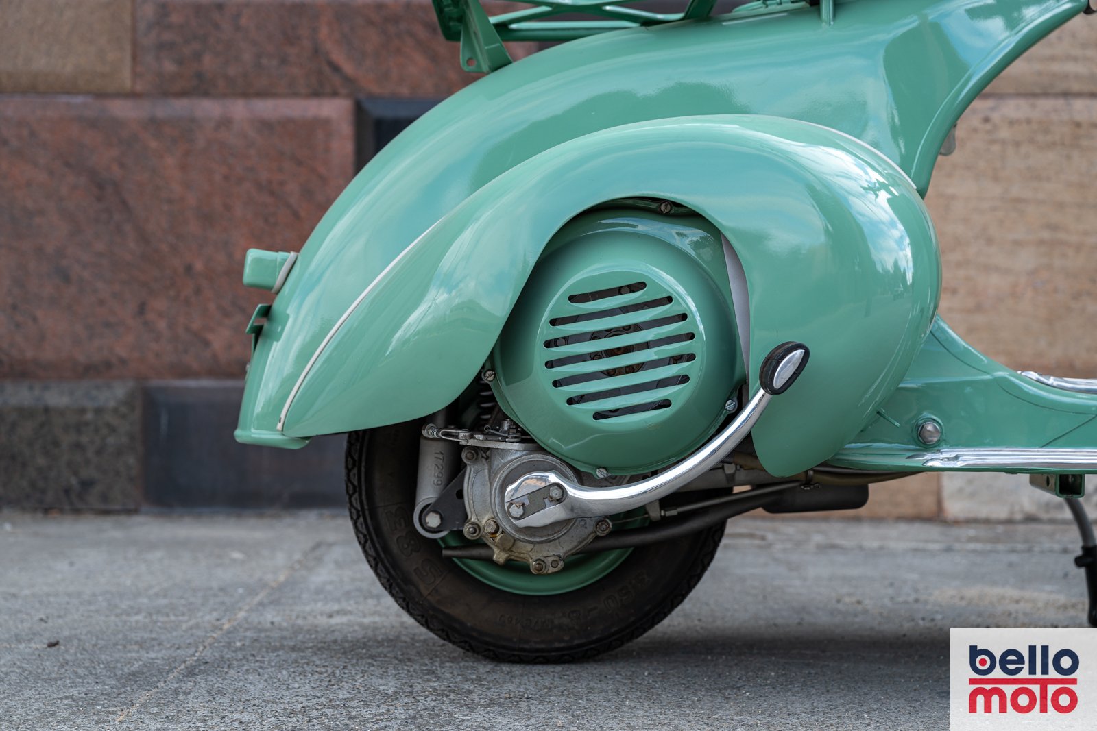 Bello Moto_BM401 1951 Vespa Allstate_Sharplite_1600px-53.jpg