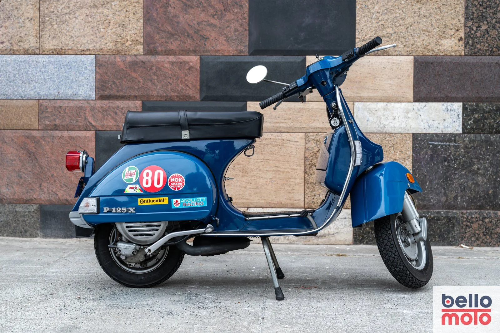 Bello Moto - BM459 - 1980 Vespa P125X Blue_1600px - LOGO-99.jpg