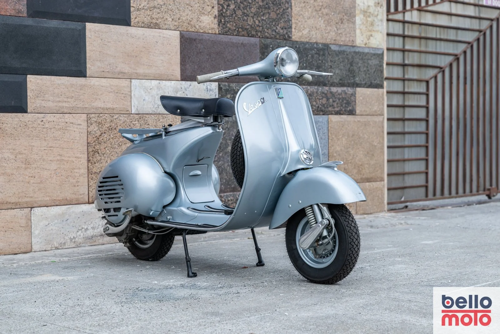 Bello Moto - BM454 - 1967 Vespa VBA1T 150cc_1600px - LOGO.jpg