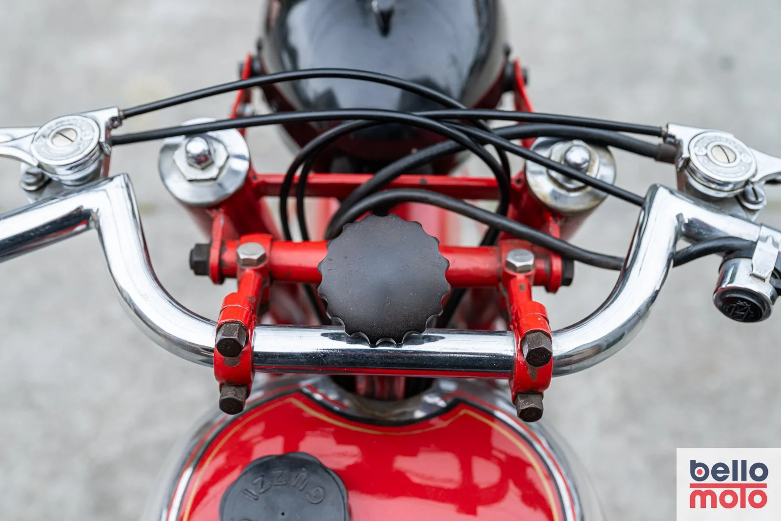Bello Moto - D335 - ITA 86 - 1951 Moto Guzzi AIRONE 250cc_1600px_LOGO-63.jpg