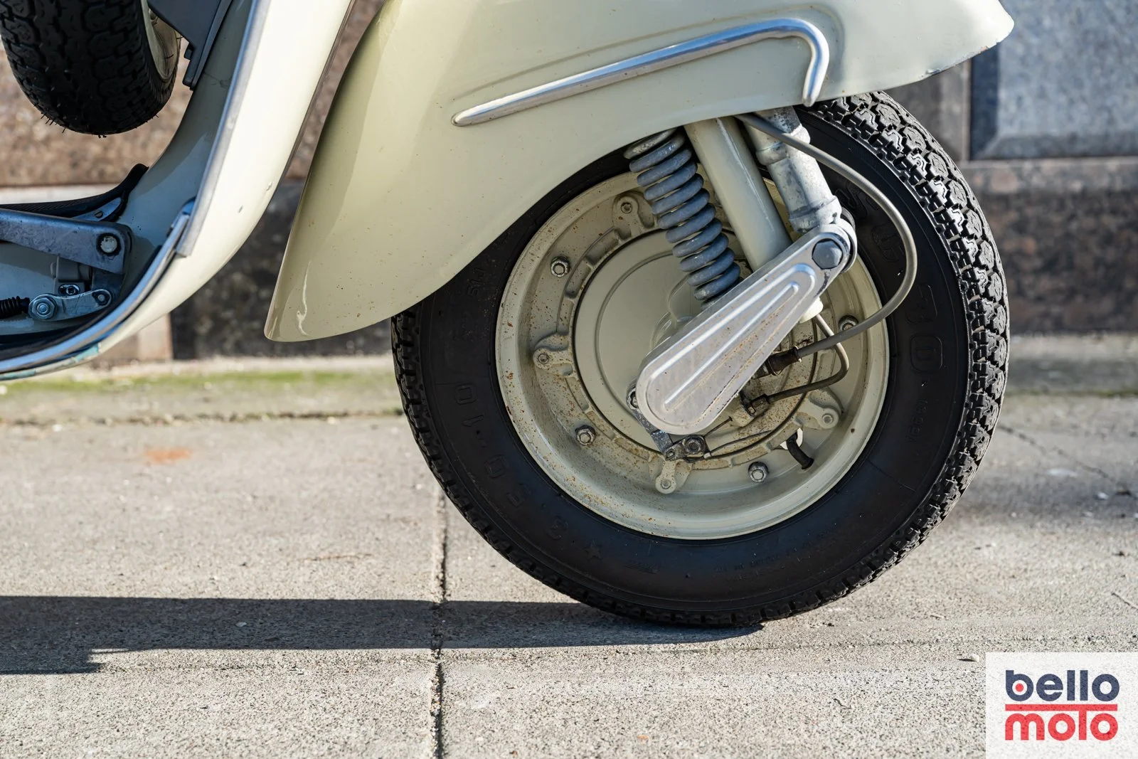 BM464-ITA159 1964 Vespa 150 G.L._1600px-116.jpg