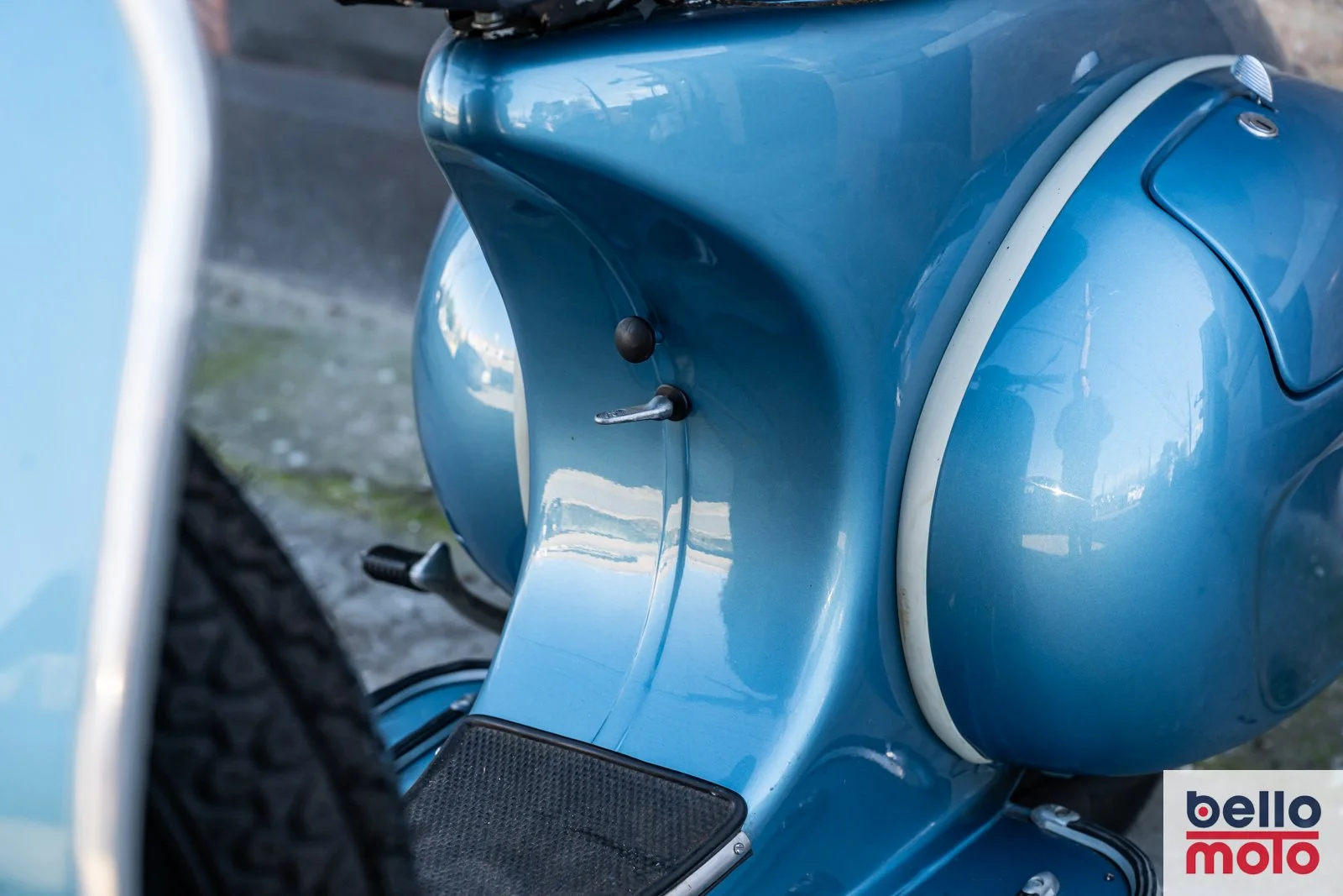 BM465-ITA160 1960 Vespa VBA1T_1600px-107.jpg