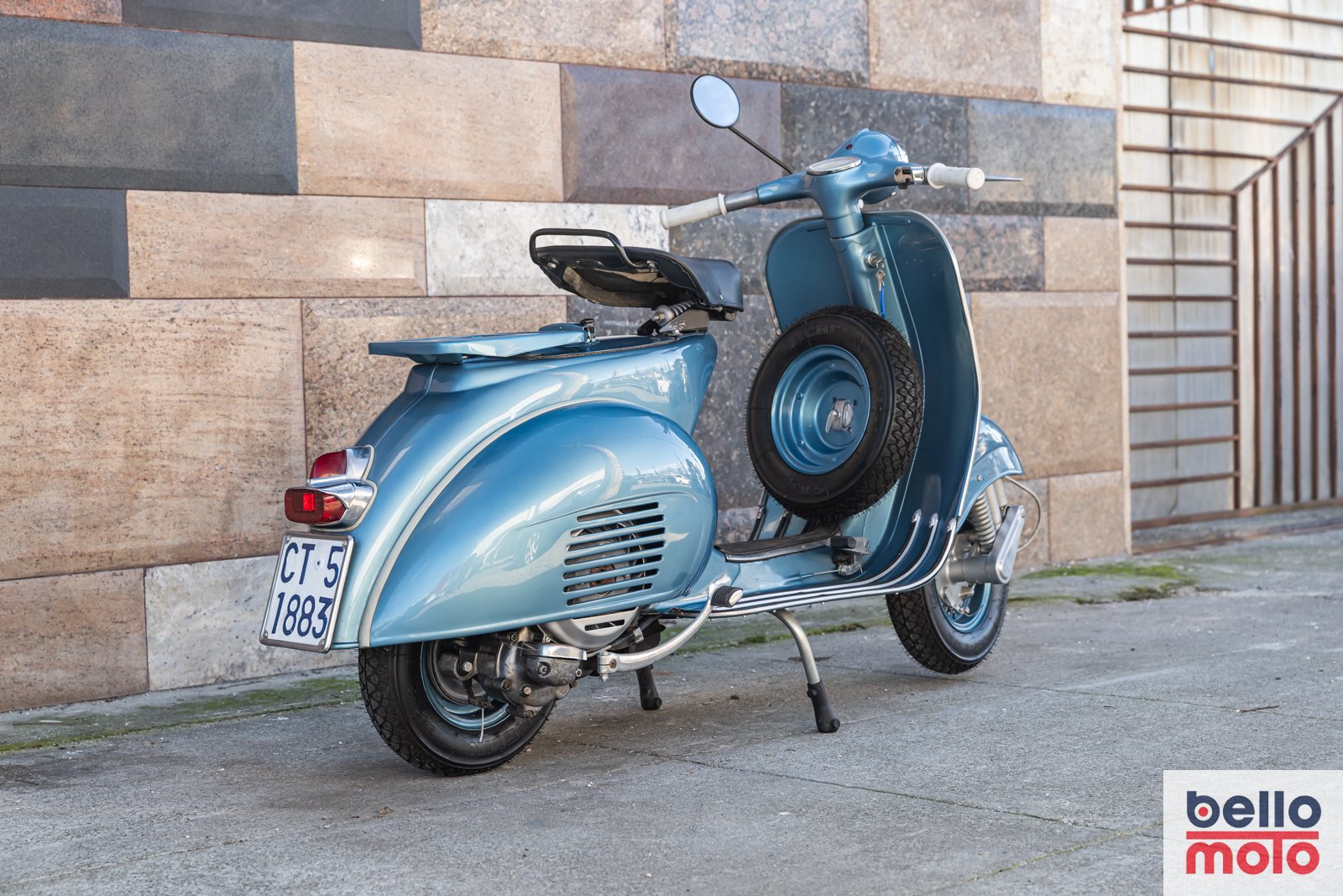 BM465-ITA160 1960 Vespa VBA1T_1600px-141.jpg