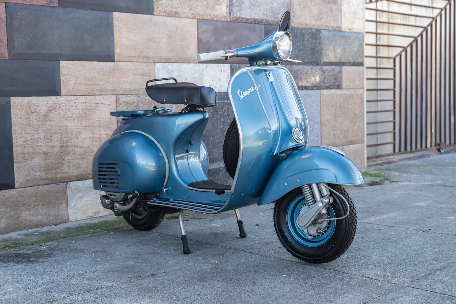 BM465-ITA160 1960 Vespa VBA1T_1600px - NO LOGO-87.jpg