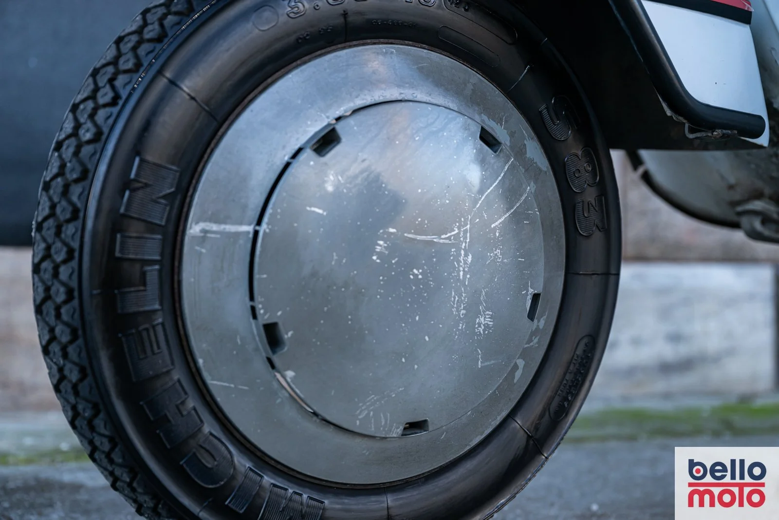 BM466-ITA157 1987 VESPA PK 50 RUSH_1600px-21.jpg