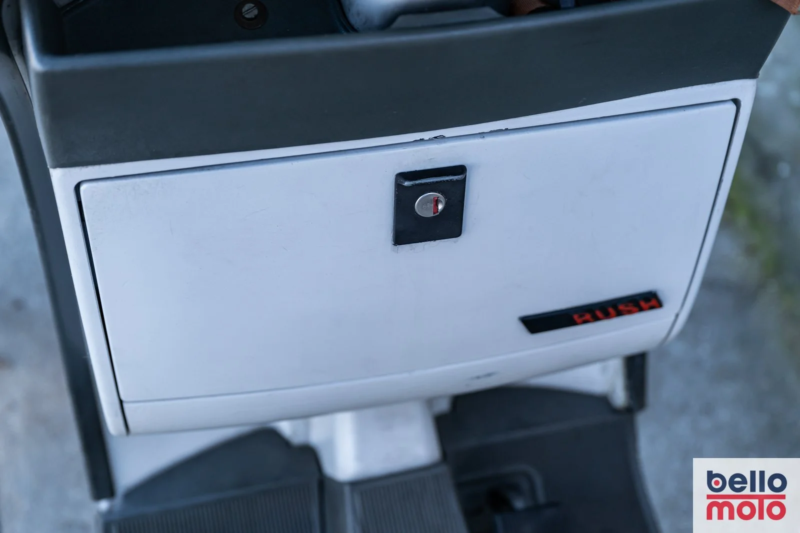 BM466-ITA157 1987 VESPA PK 50 RUSH_1600px-39.jpg