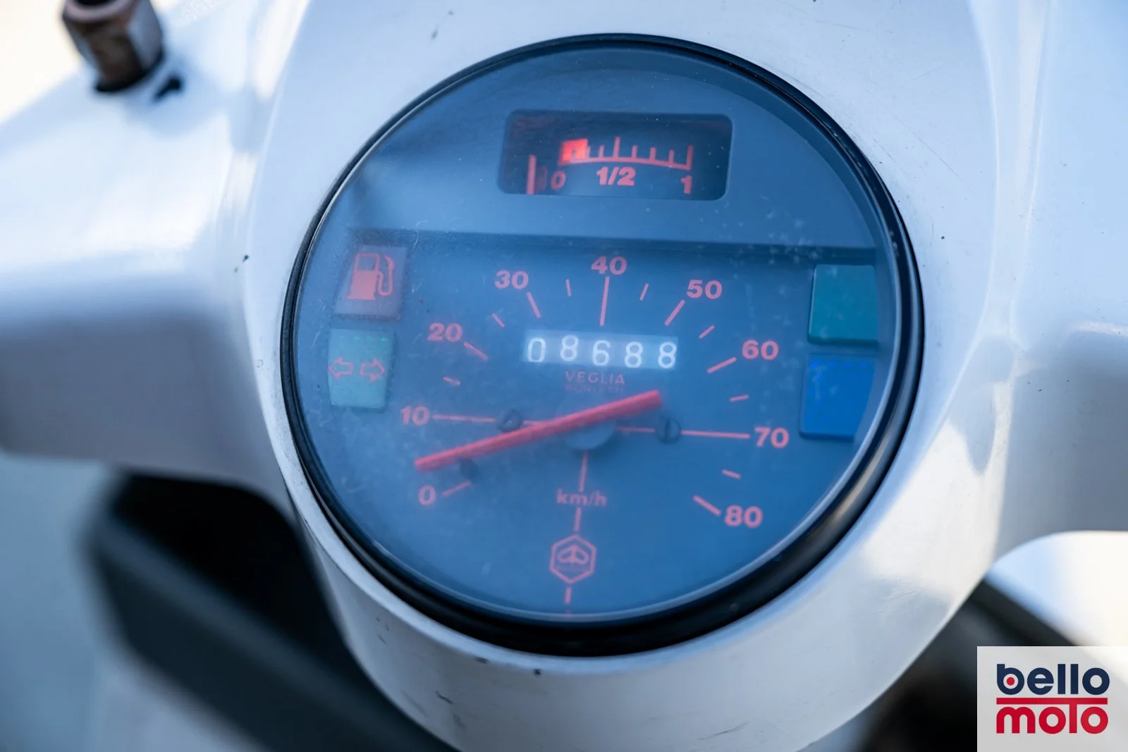 BM467-ITA121 1988 VESPA PK 50 RUSH_1600px-19.jpg