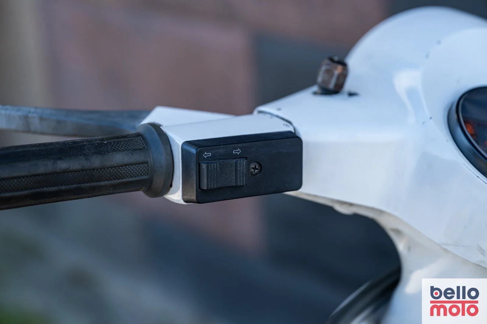 BM467-ITA121 1988 VESPA PK 50 RUSH_1600px-53.jpg