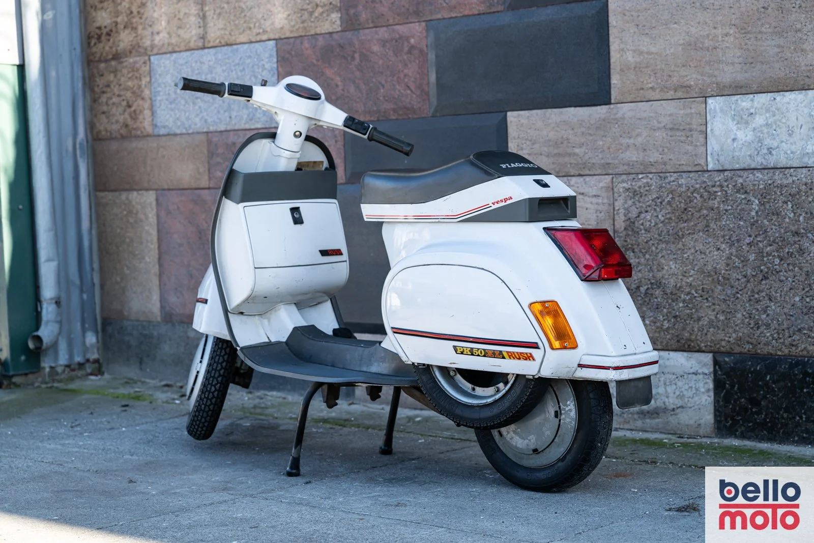 BM467-ITA121 1988 VESPA PK 50 RUSH_1600px-63.jpg
