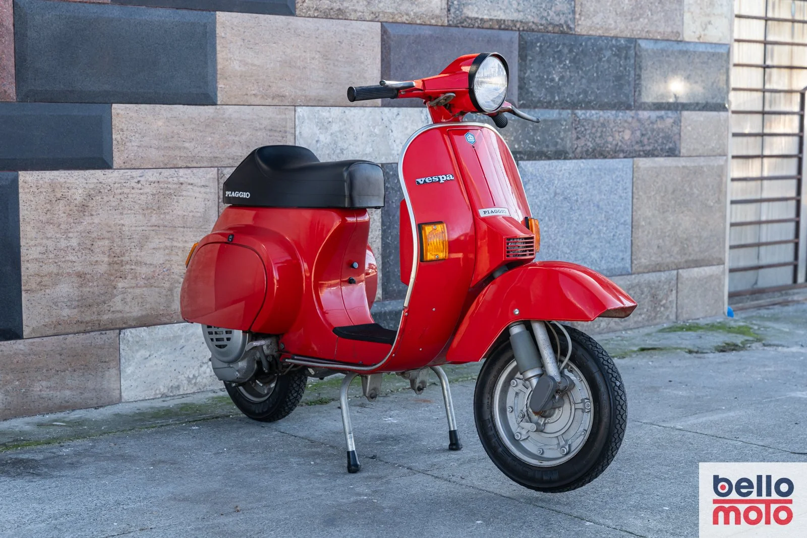 BM469 Vespa PK 50 Rossa_1600px-54.jpg