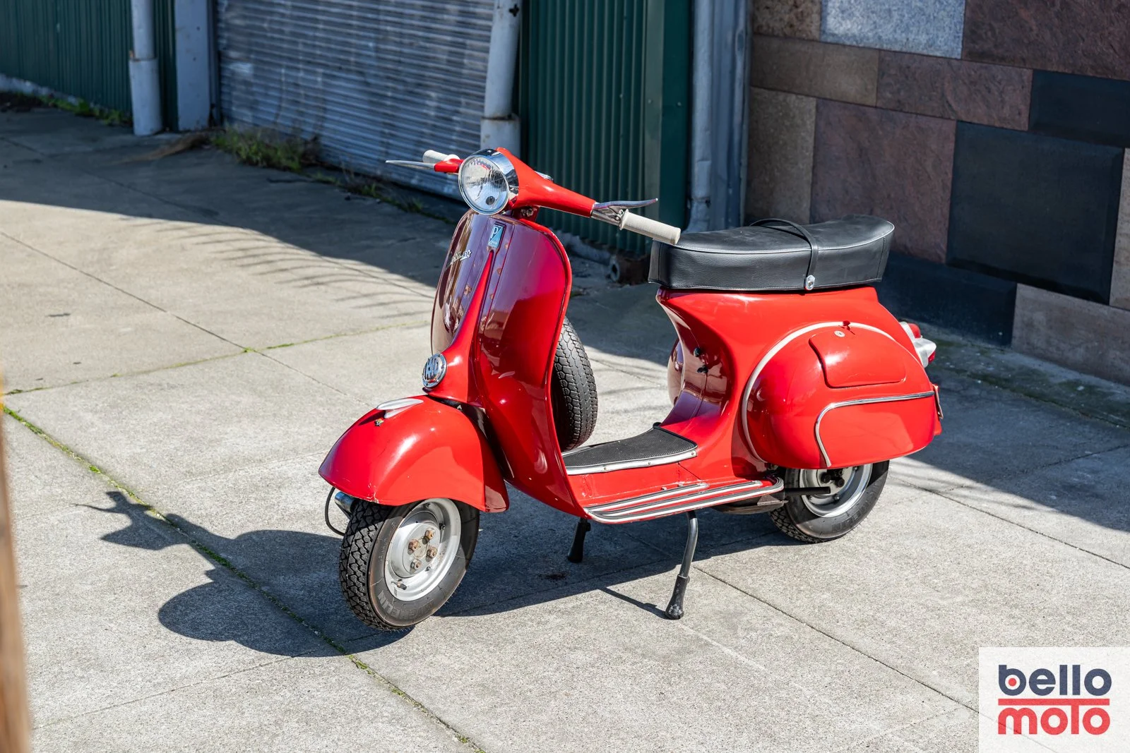 BM462 1960 Vespa 150 VBB_1600px-18.jpg