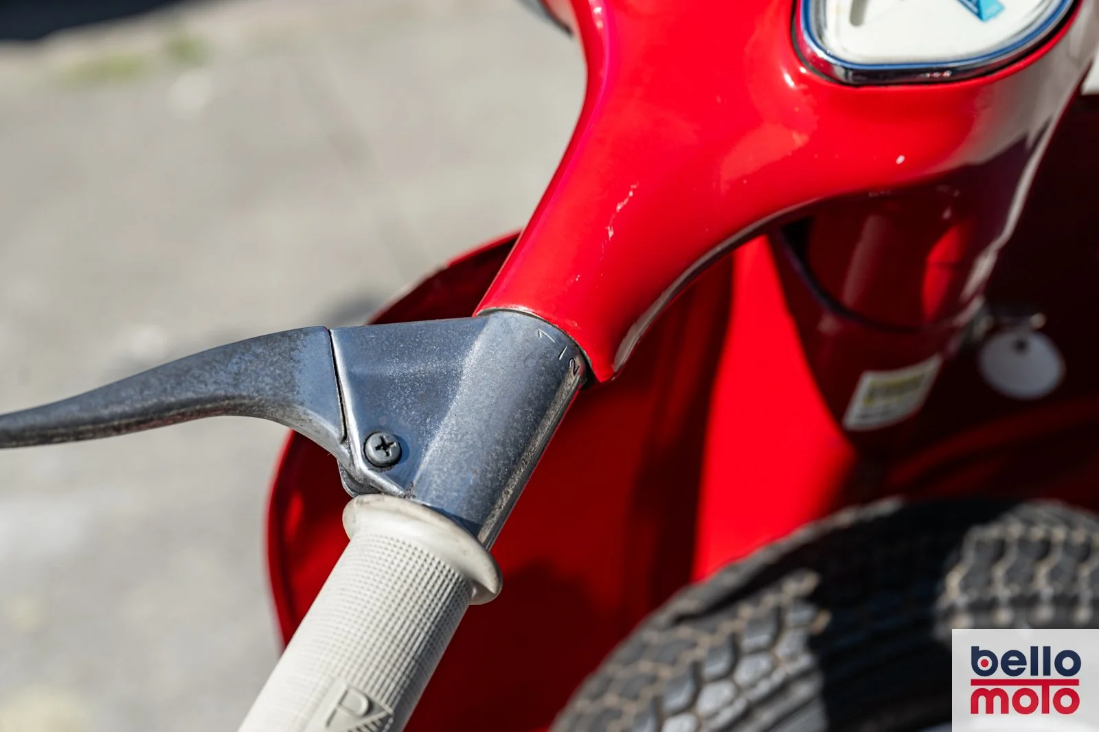 BM462 1960 Vespa 150 VBB_1600px-24.jpg