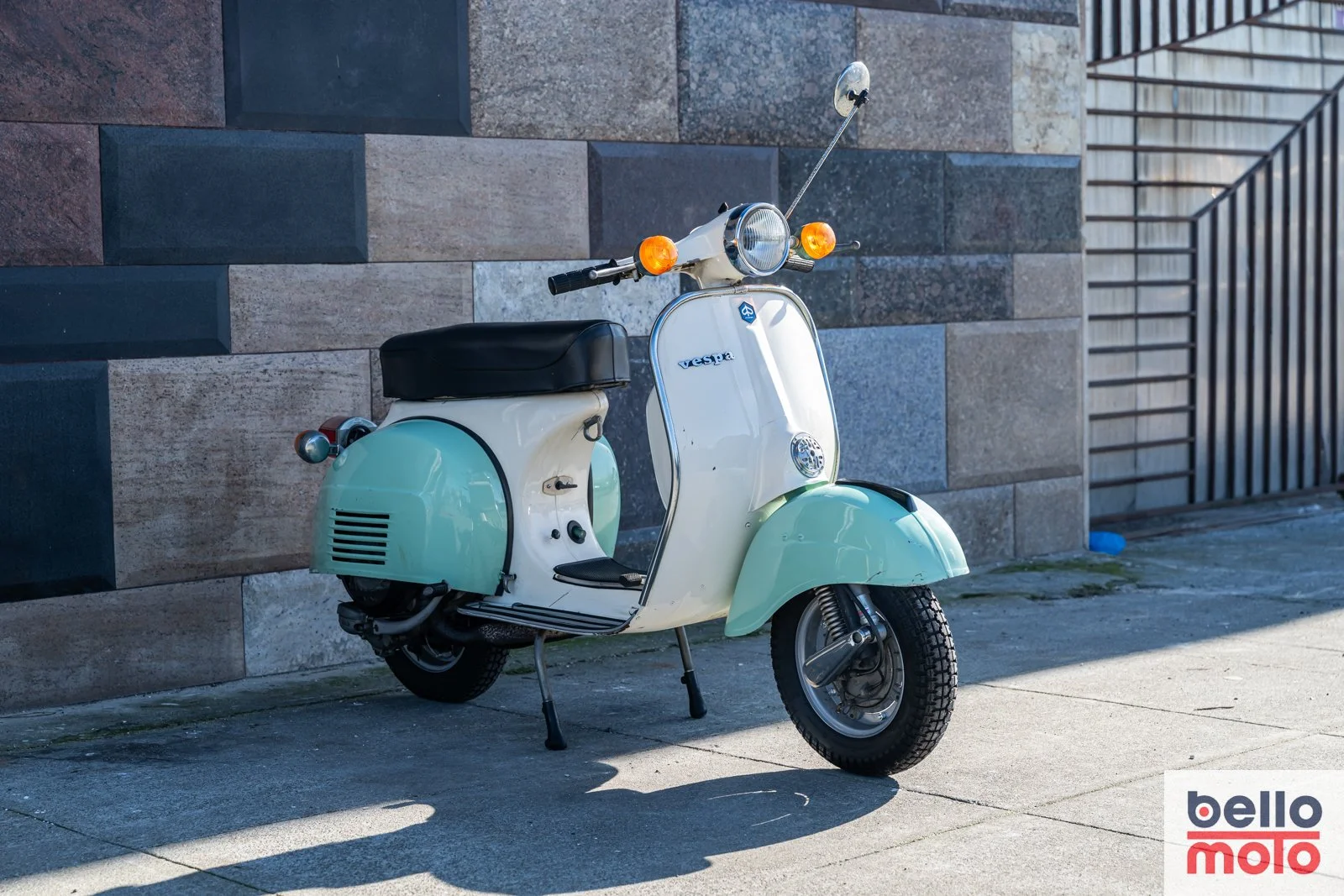C12 1979 Vespa Rally 200 Cream-Green Consignment_1600px.jpg