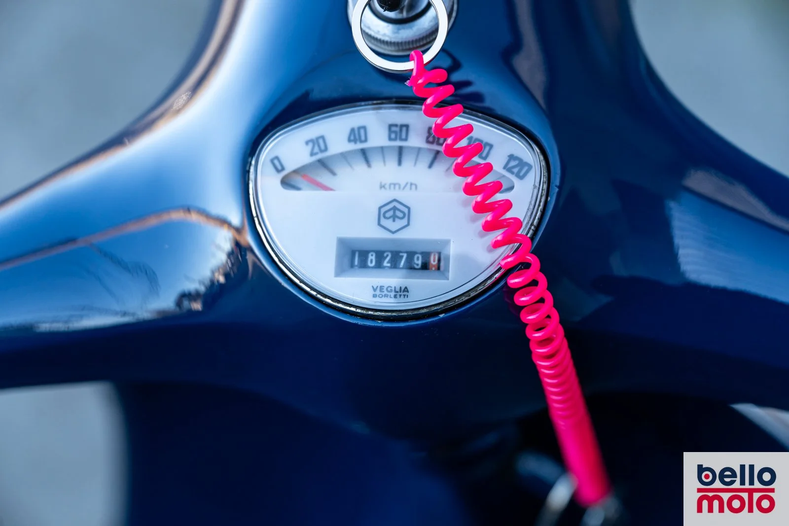 BM484 Vespa ET3 125 Blue Andrea_1600px-13.jpg