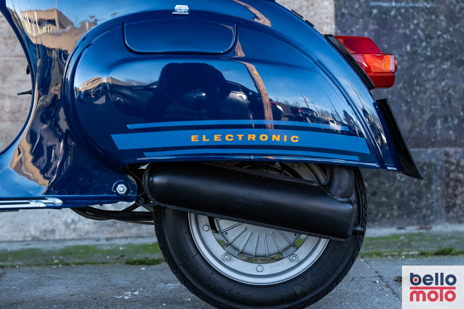 BM484 Vespa ET3 125 Blue Andrea_1600px-45.jpg