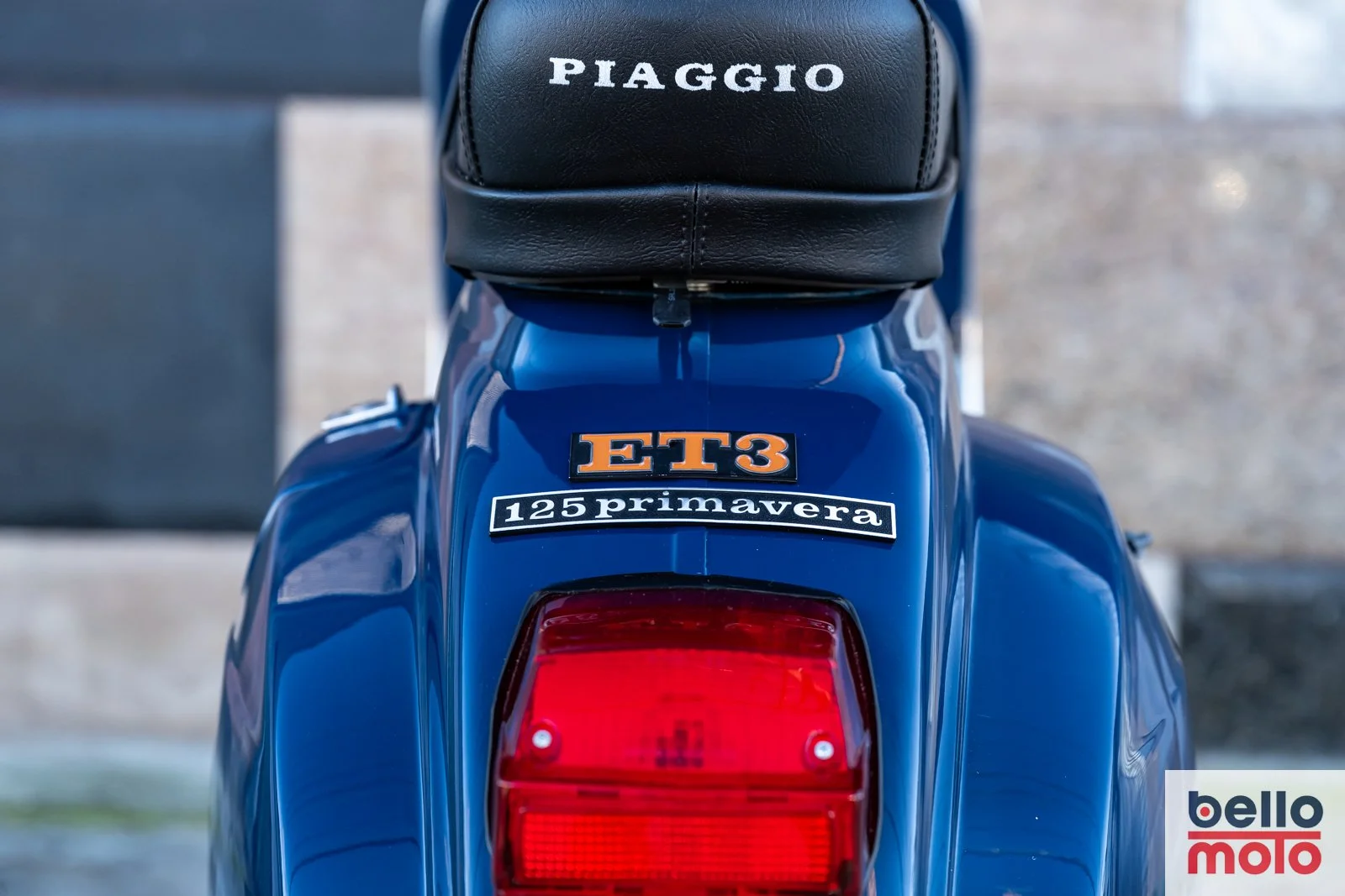 BM484 Vespa ET3 125 Blue Andrea_1600px-86.jpg