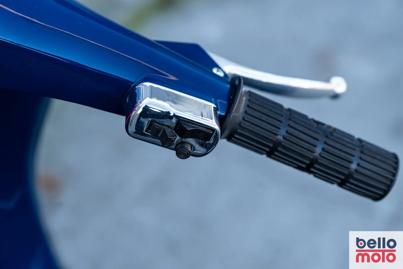 BM484 Vespa ET3 125 Blue Andrea_1600px-104.jpg